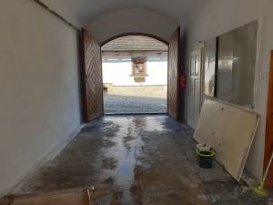 Opravy apartmánů ve farní budově č. p. 2